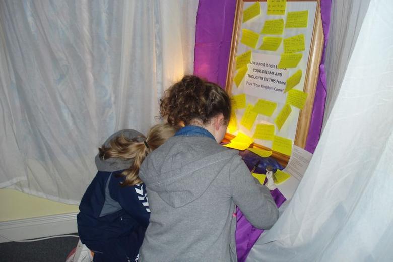 soul mates prayer room 007-web